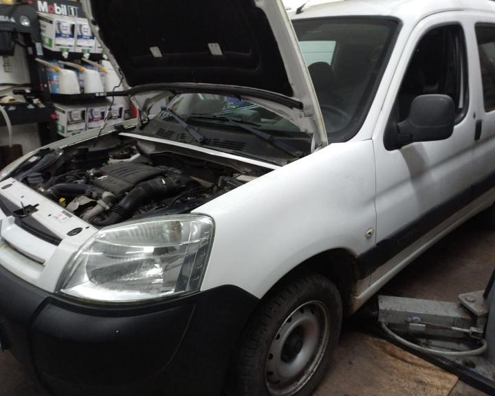 Mécanique automobile Crouttes